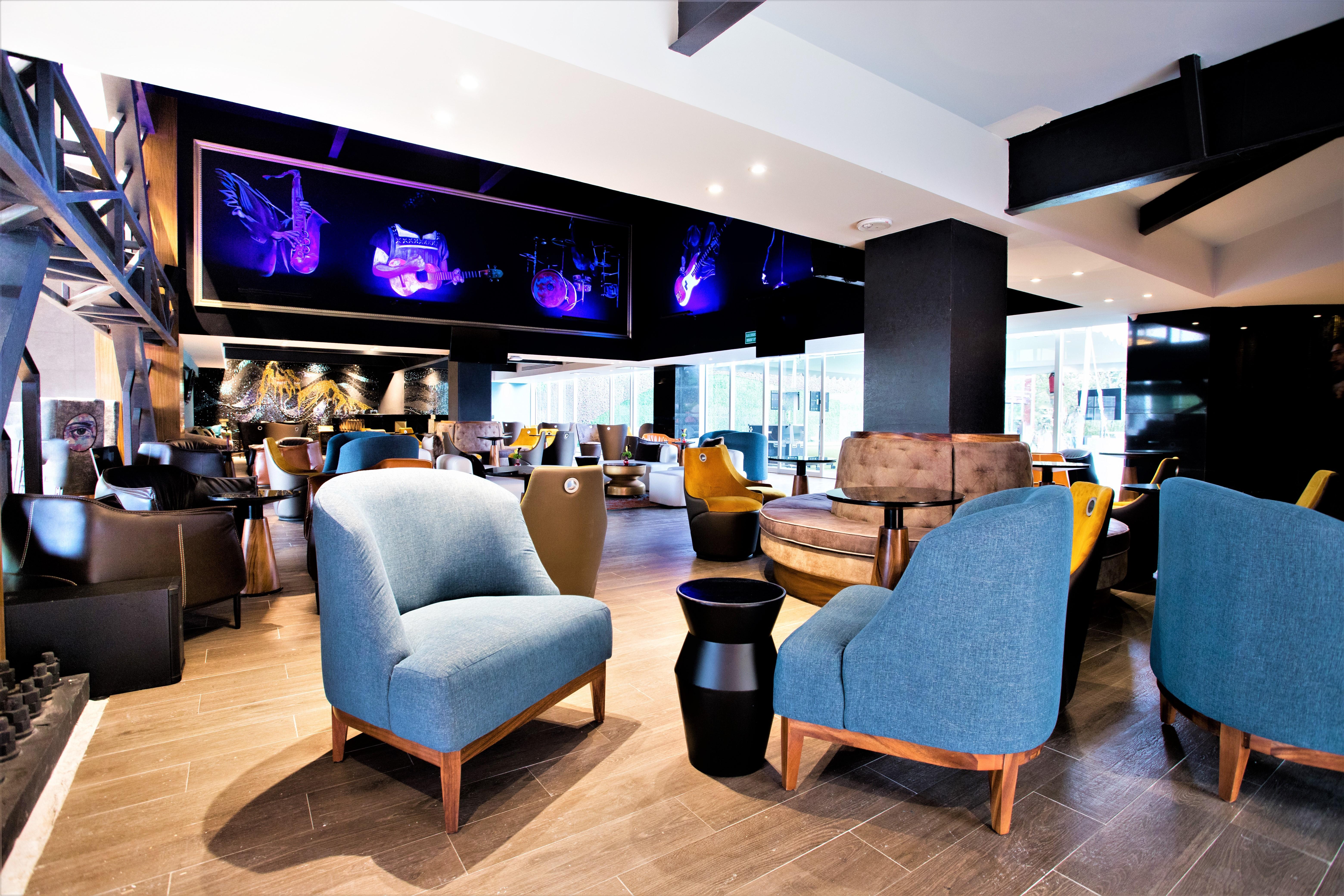 Hard Rock Hotel Guadalajara Zapopan Exterior photo The lounge at KLIA