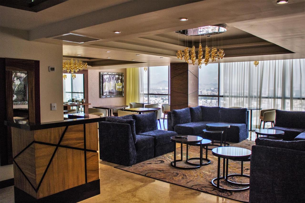 Hard Rock Hotel Guadalajara Zapopan Exterior photo The lounge at the airport