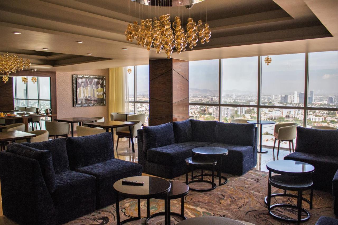 Hard Rock Hotel Guadalajara Zapopan Exterior photo The 360 lounge at the MGM Grand